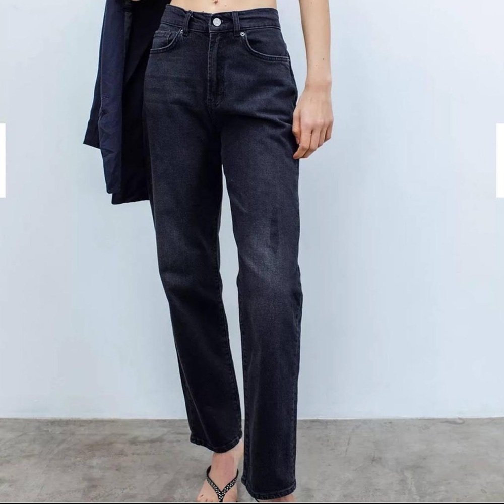 Urban Outfitters BDG Cowboy Jeans Black Denim High Rise Straight Leg-34